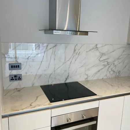 Deluxe Marina View Seafront Apartment Gibraltar